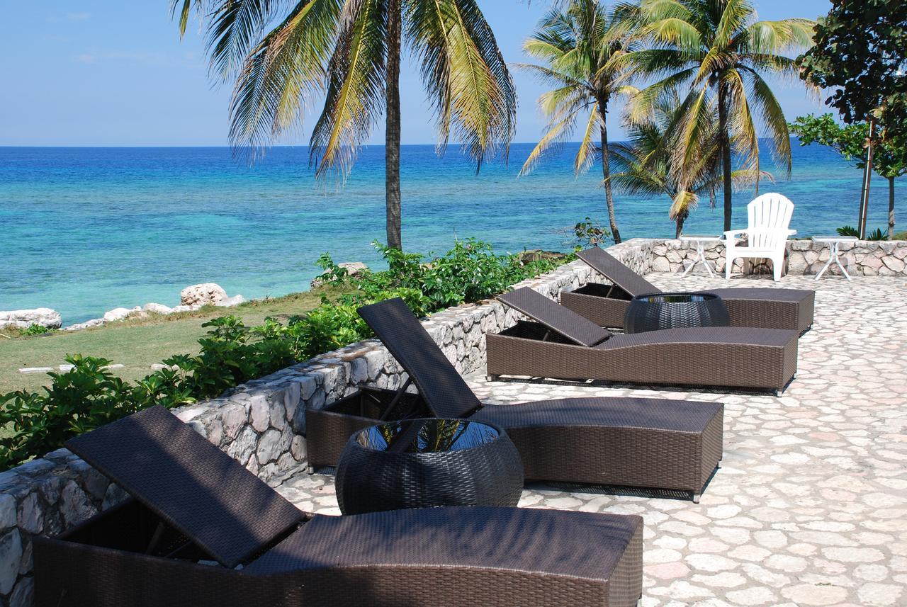Luxury Villa Sleeps 6, Beach Access, مونتيغو باي المظهر الخارجي الصورة